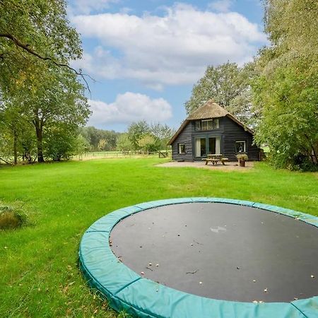Prachtig Vrijstaand Familiehuis Op Groot Perceel Scherpenzeel  Экстерьер фото